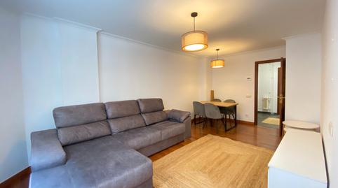 Photo 3 of Flat to rent in Avenida de Vilagarcía, Ensanche - Sar, A Coruña