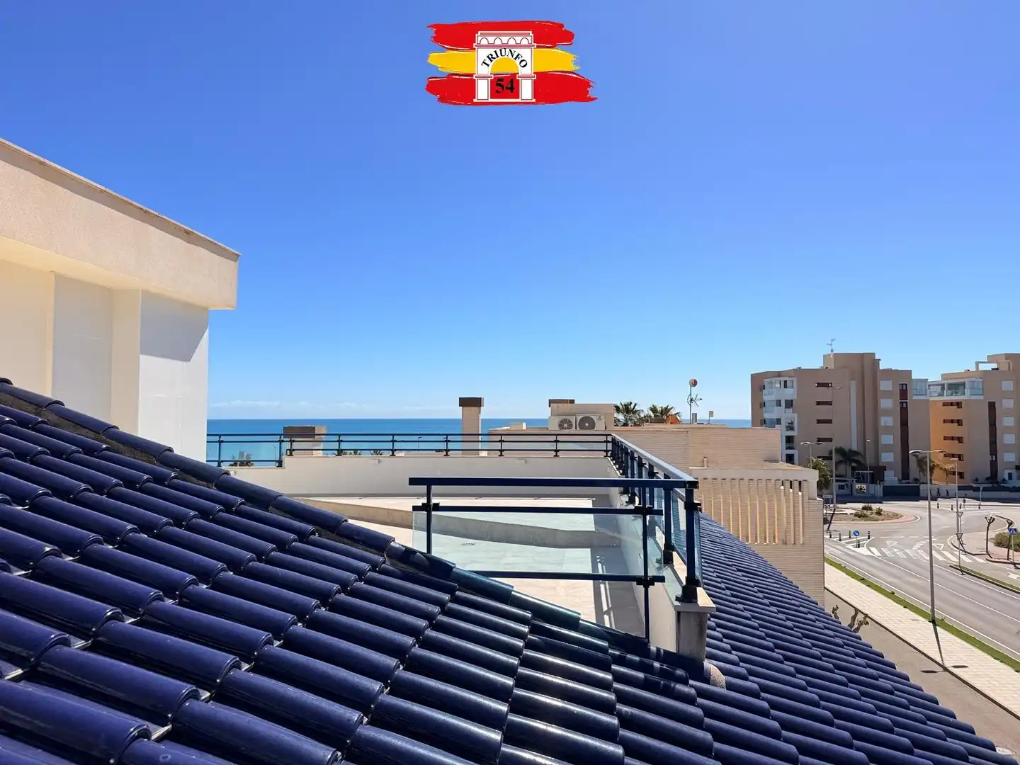Terraza de Ático en venta en Pilar de la Horadada con Aire acondicionado, Jardín privado y Trastero