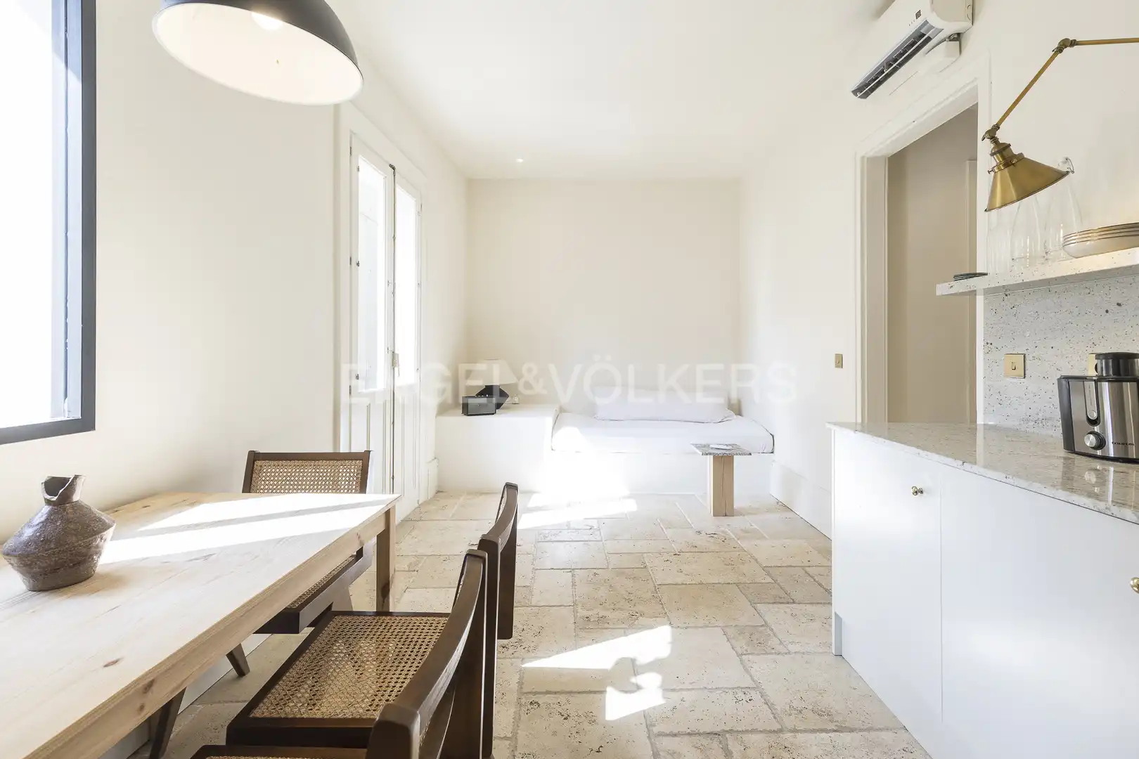Esszimmer von Wohnung zur Miete in Barcelona mit Klimaanlage, Heizung und Balkon