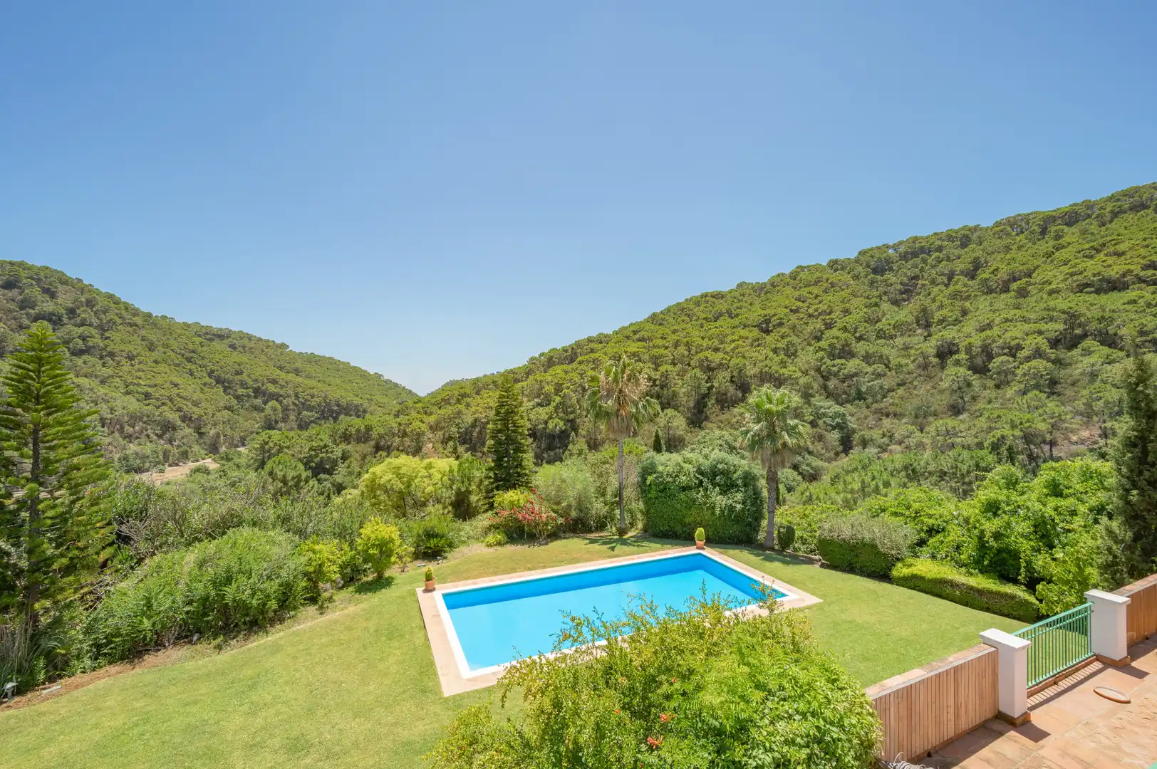 Jardí de Casa o xalet en venda en Estepona amb Aire condicionat, Jardí privat i Terrassa
