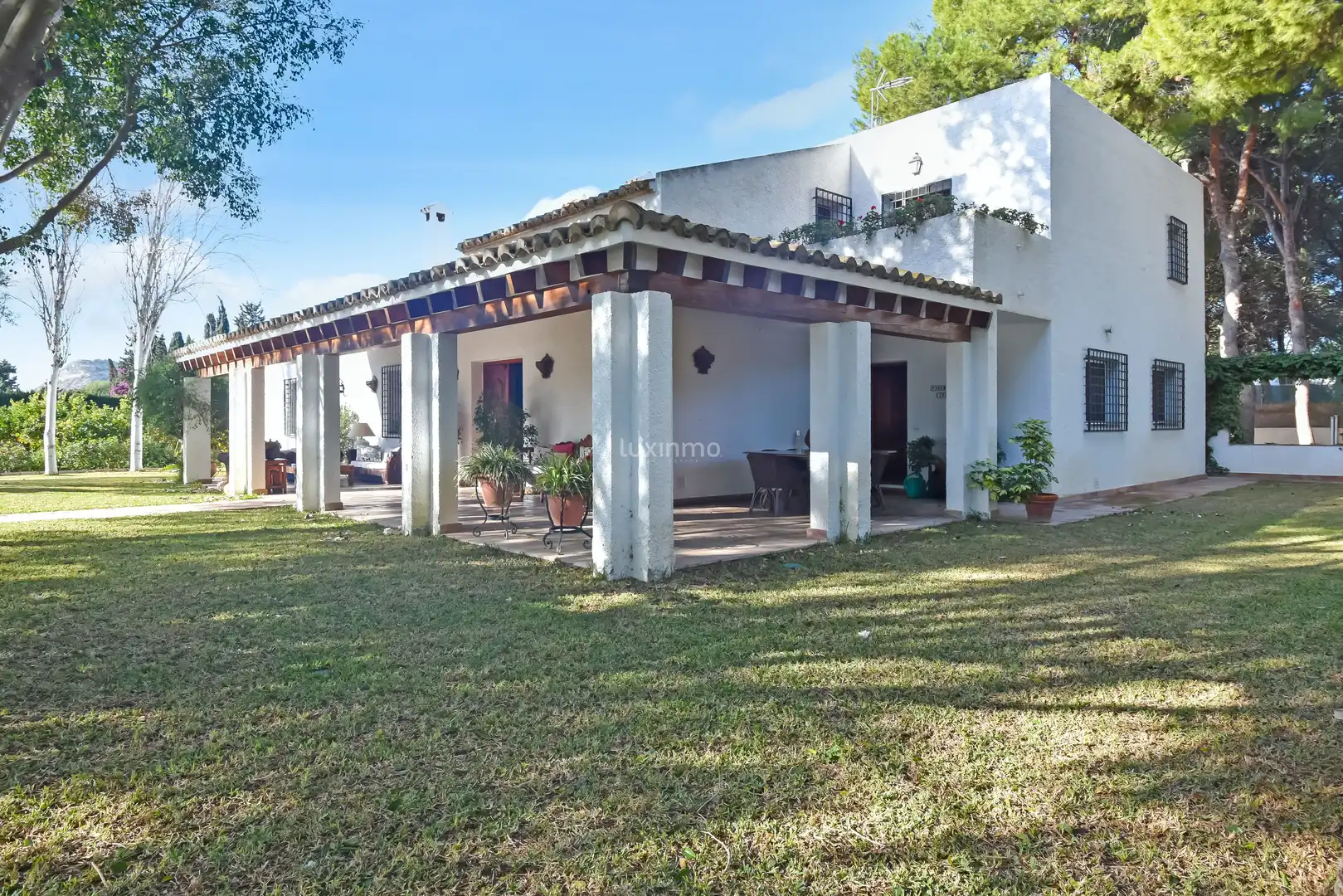 Jardí de Casa o xalet en venda en Alicante / Alacant amb Calefacció, Terrassa i Traster