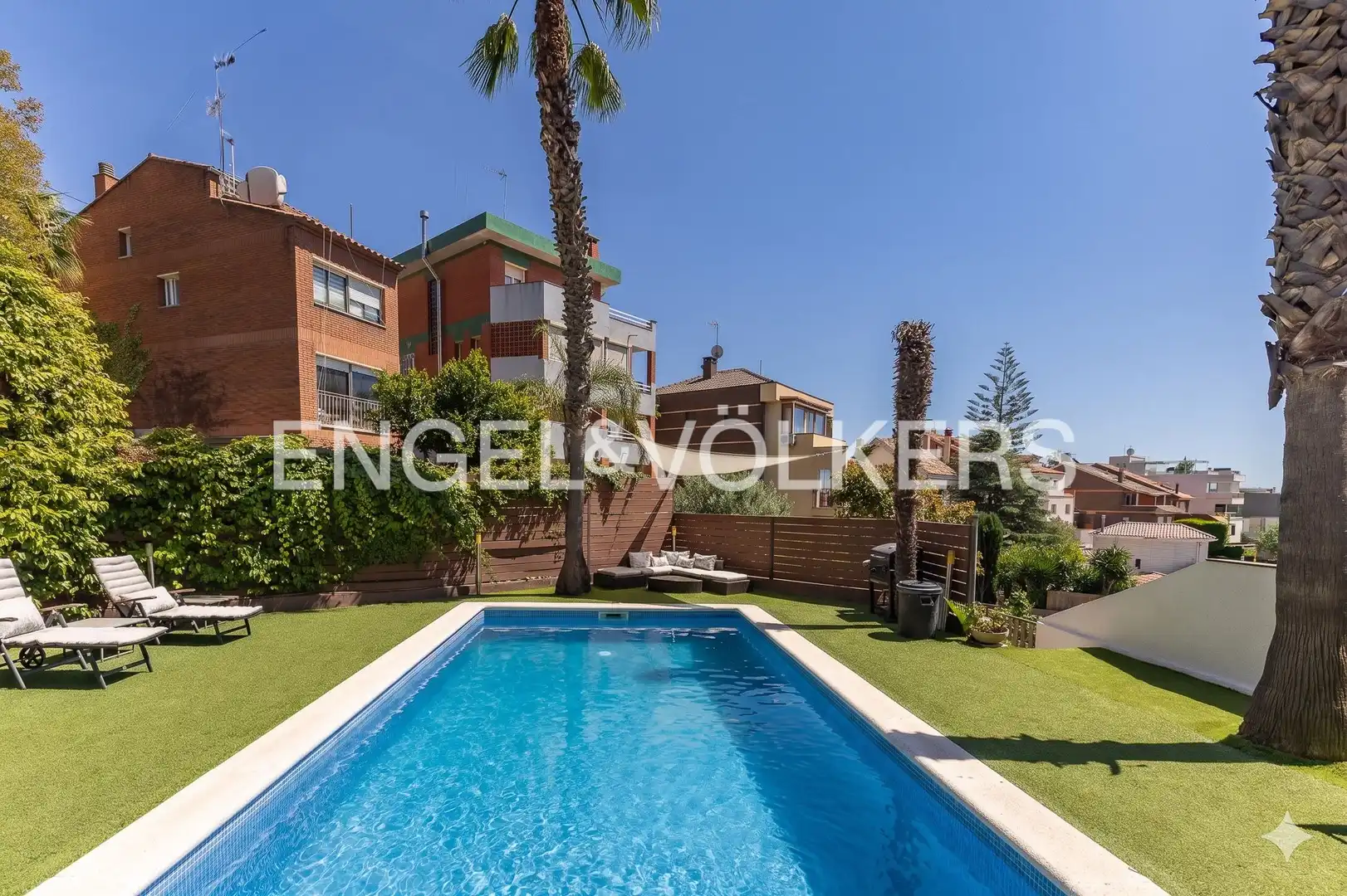 Casa amb terrassa en venda a La Miranda