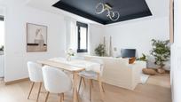 Dining room of Apartment for sale in  Barcelona Capital  with Air Conditioner, Heating and Parquet flooring