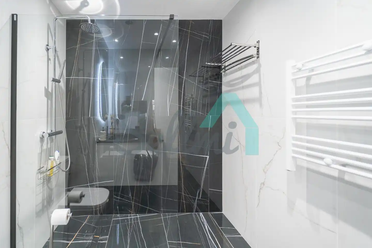 Baño de Planta baja de alquiler en Noreña con Calefacción, Amueblado y Internet