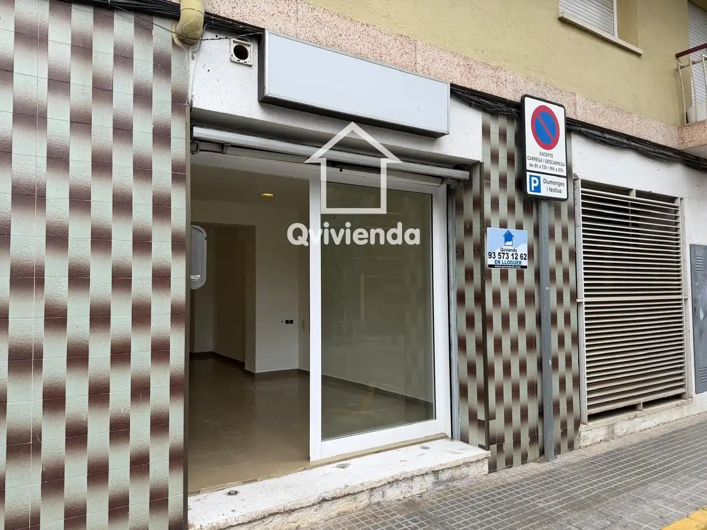Local comercial de lloguer a Emporda