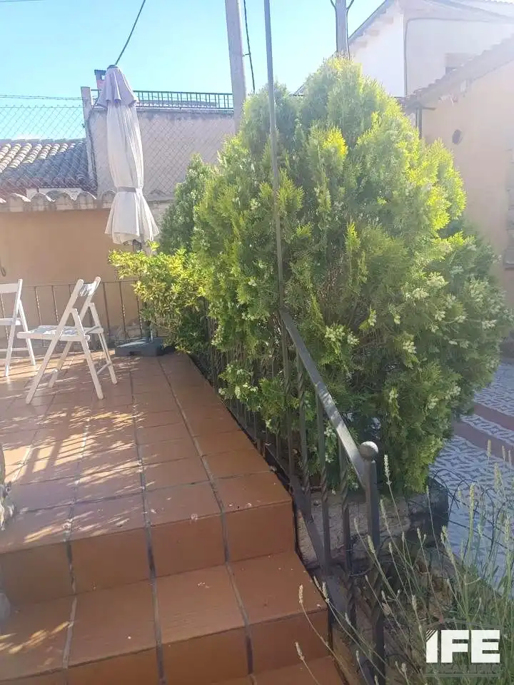 Terrassa de Casa o xalet en venda en Luceni amb Aire condicionat, Calefacció i Jardí privat