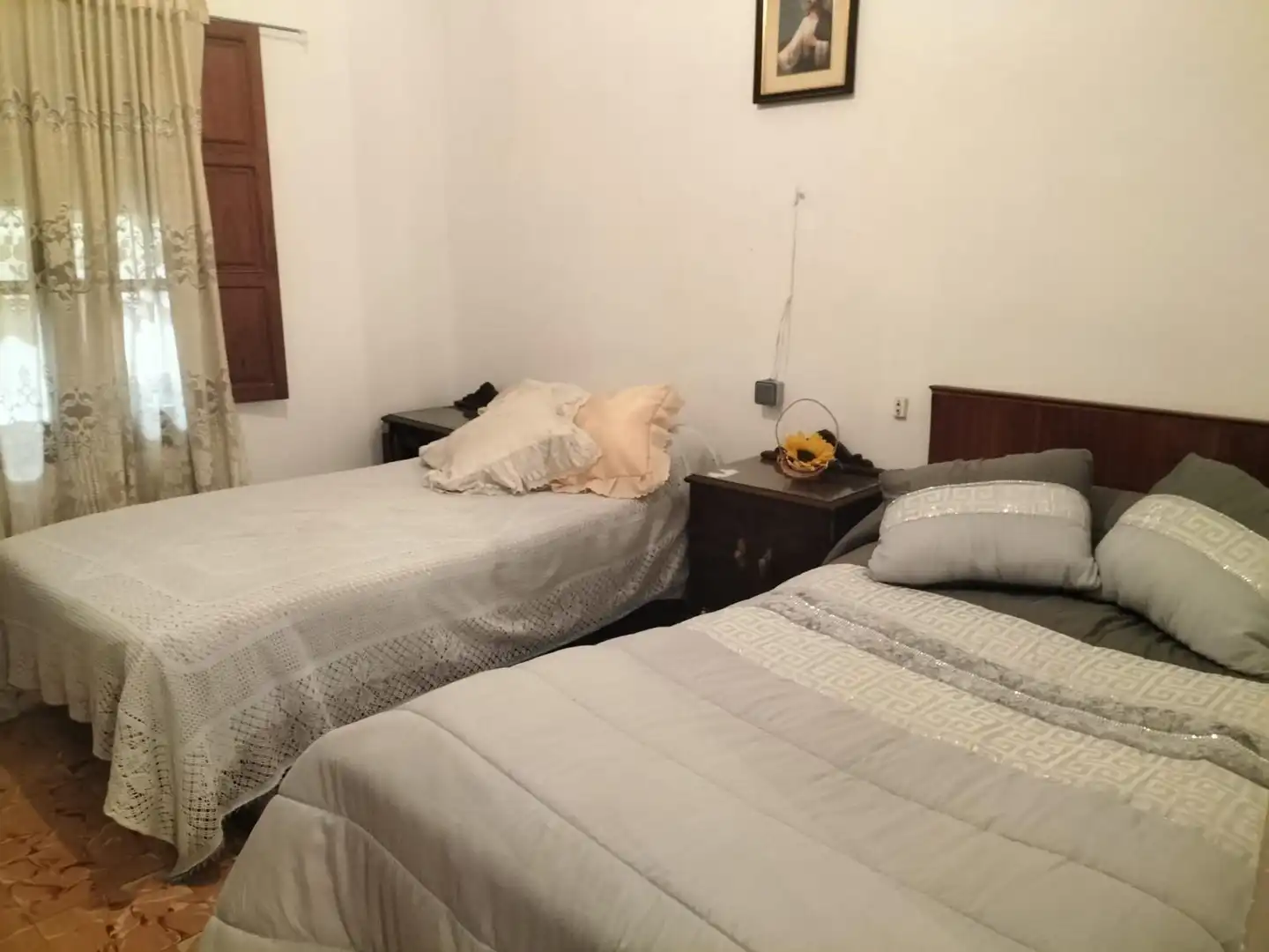 Schlafzimmer von Country house zum Verkauf in Navarrés mit Privatgarten, Terrasse und Balkon