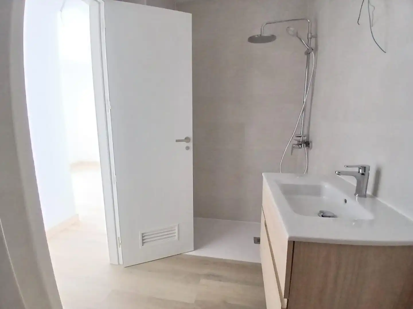 Baño de Piso en venta en Málaga con Aire acondicionado, Jardín privado y Terraza