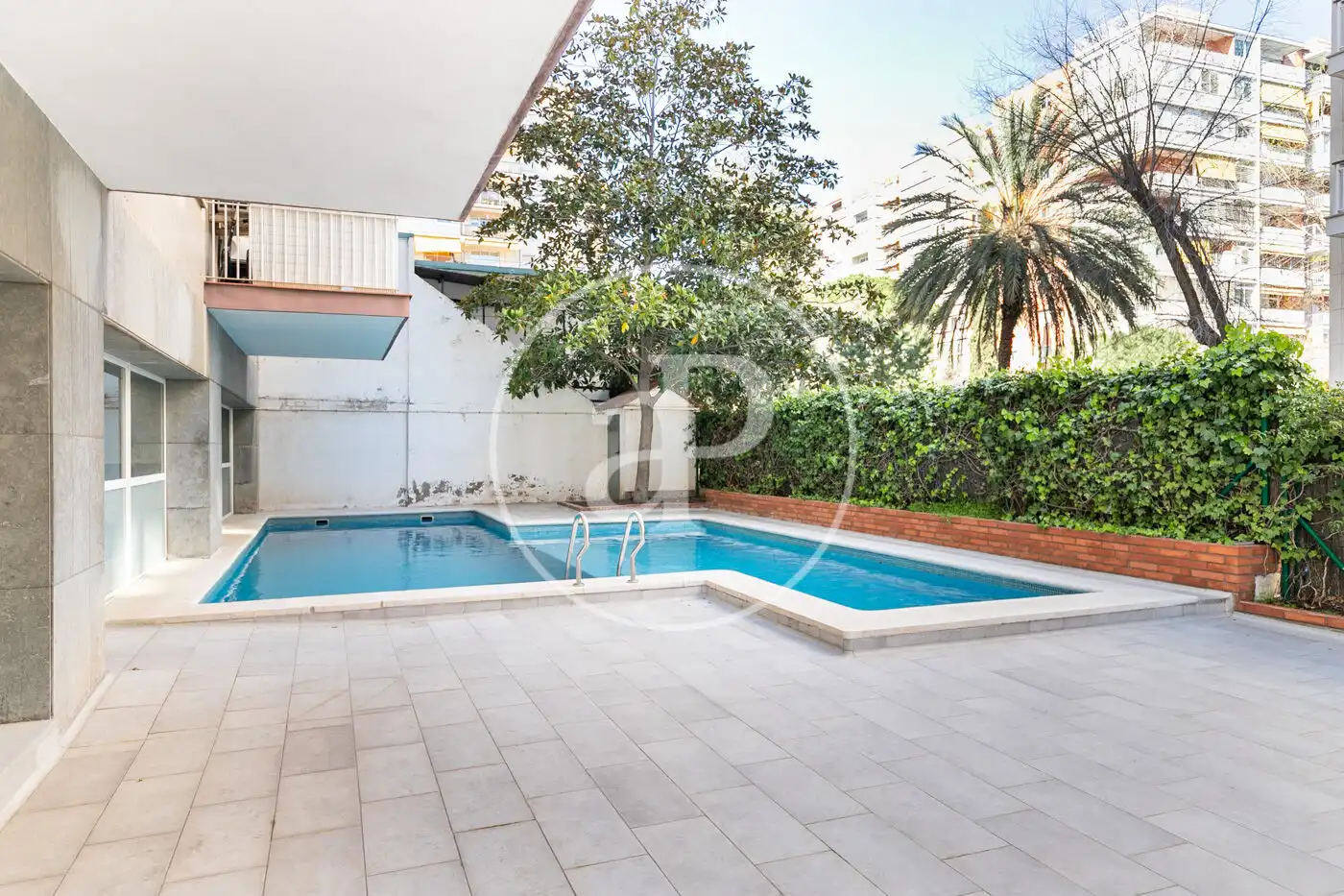 Piscina de Piso en venta en Barcelona con Aire acondicionado, Calefacción y Terraza