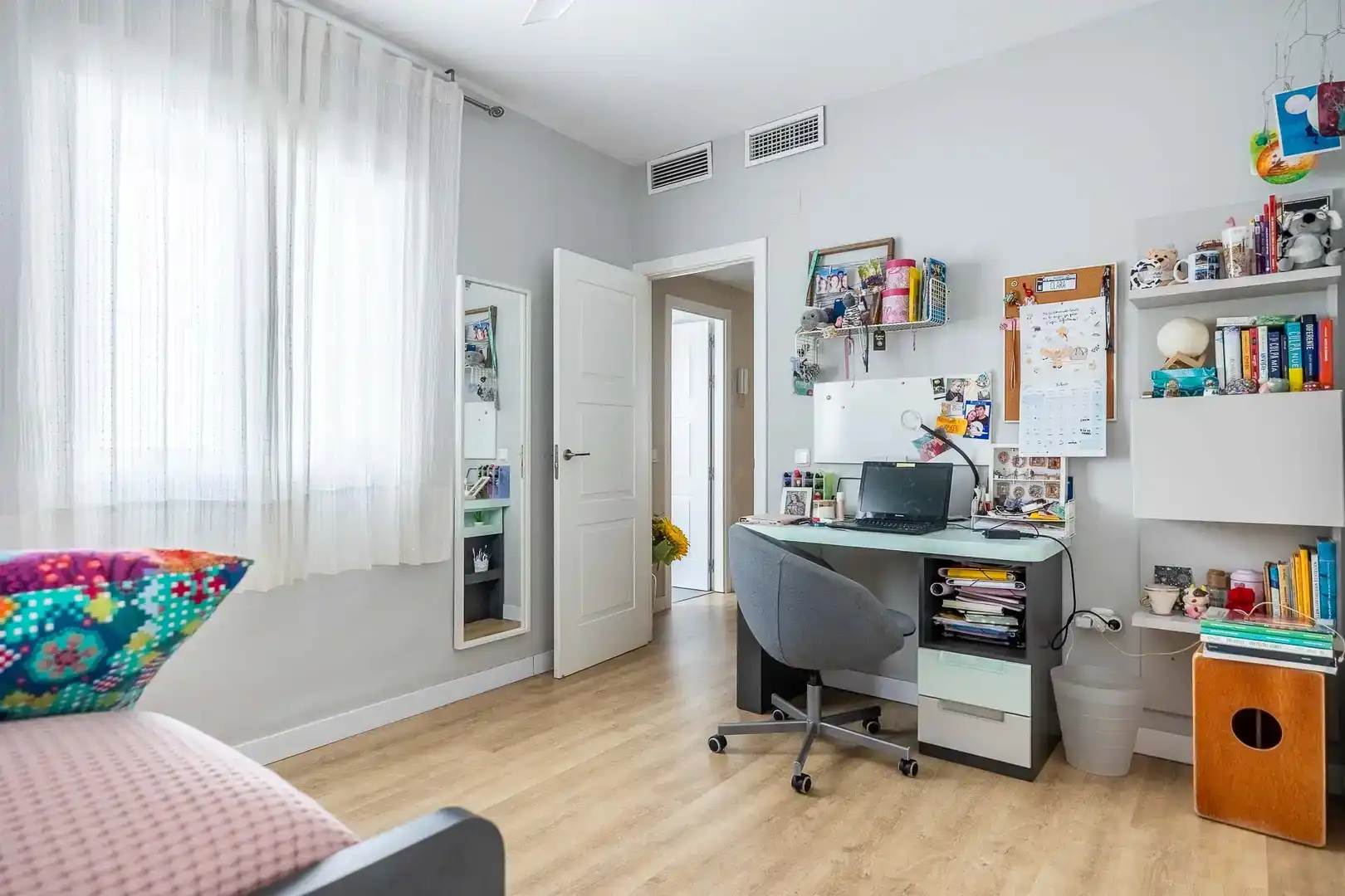 Dormitori de Dúplex en venda en  Sevilla Capital amb Aire condicionat