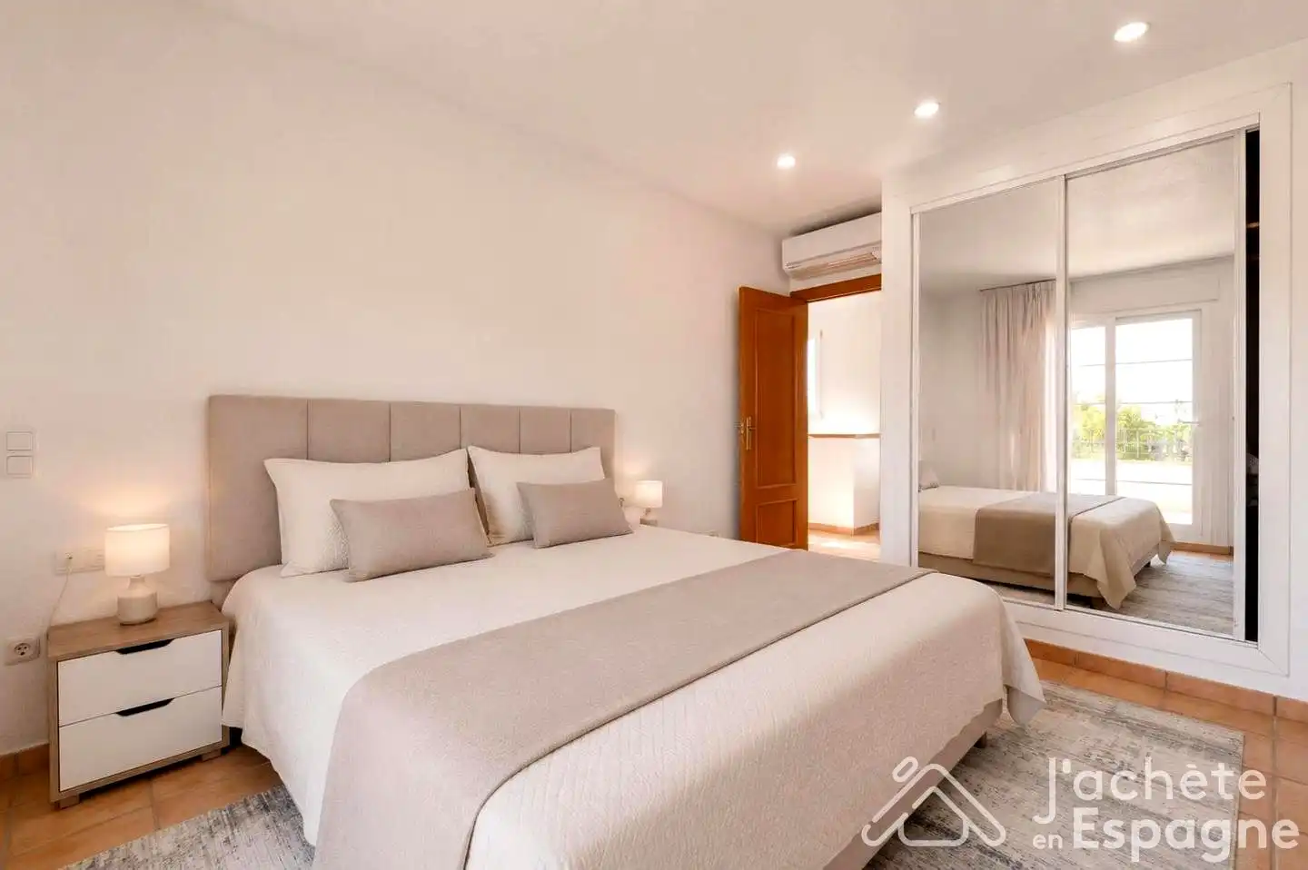 Casa bifamiliare con piscina in vendita a Calle Barcelona, imagen 11