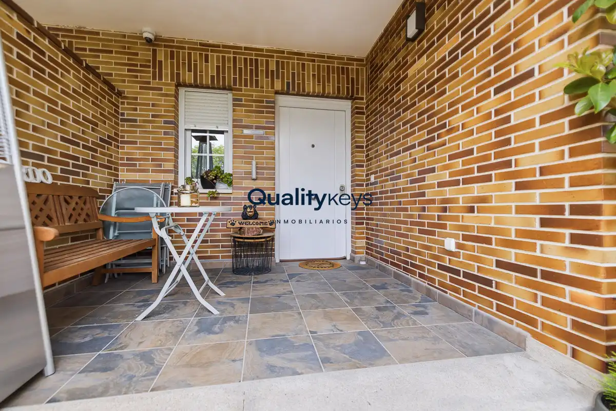 Terraza de Casa o chalet en venta en Madrid con Aire acondicionado, Calefacción y Jardín privado