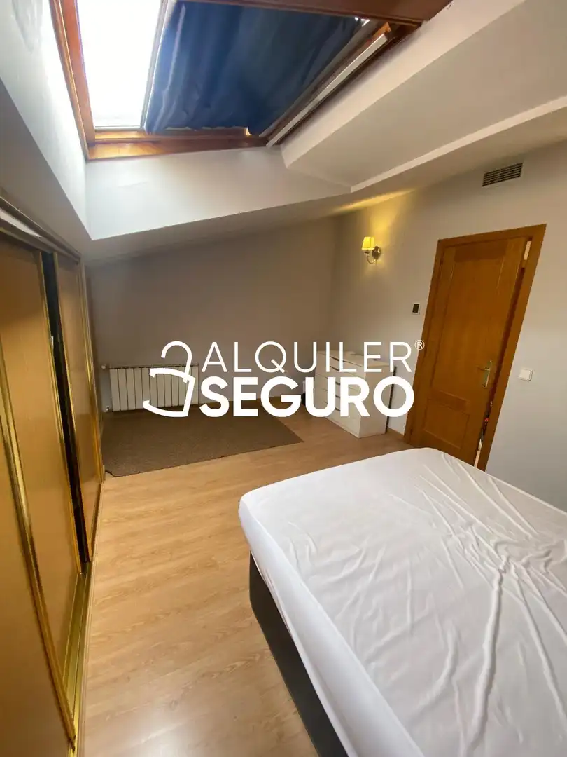Habitación de Casa o chalet de alquiler en Guadalajara con Aire acondicionado, Calefacción y Terraza