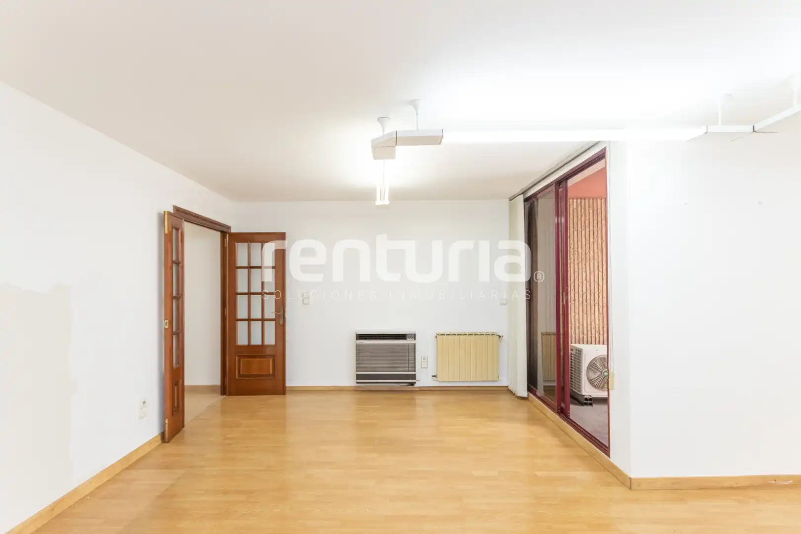 Sala de estar de Piso en venta en Valencia con Aire acondicionado, Calefacción y Balcón