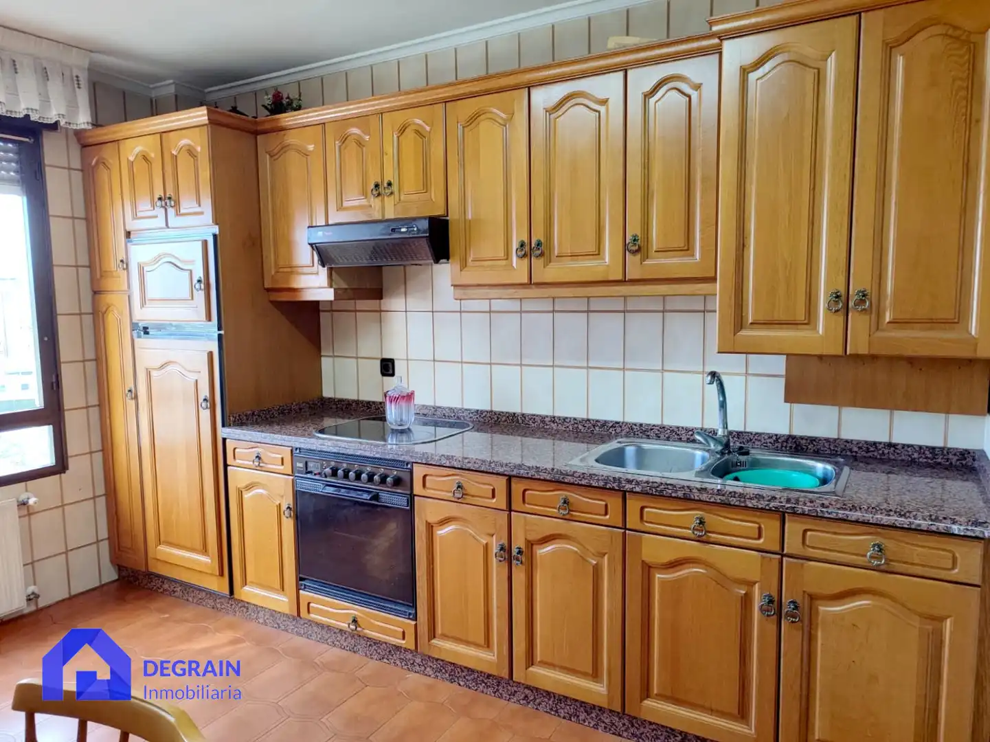 Küche von Wohnung zum Verkauf in Oviedo  mit Heizung und Abstellraum