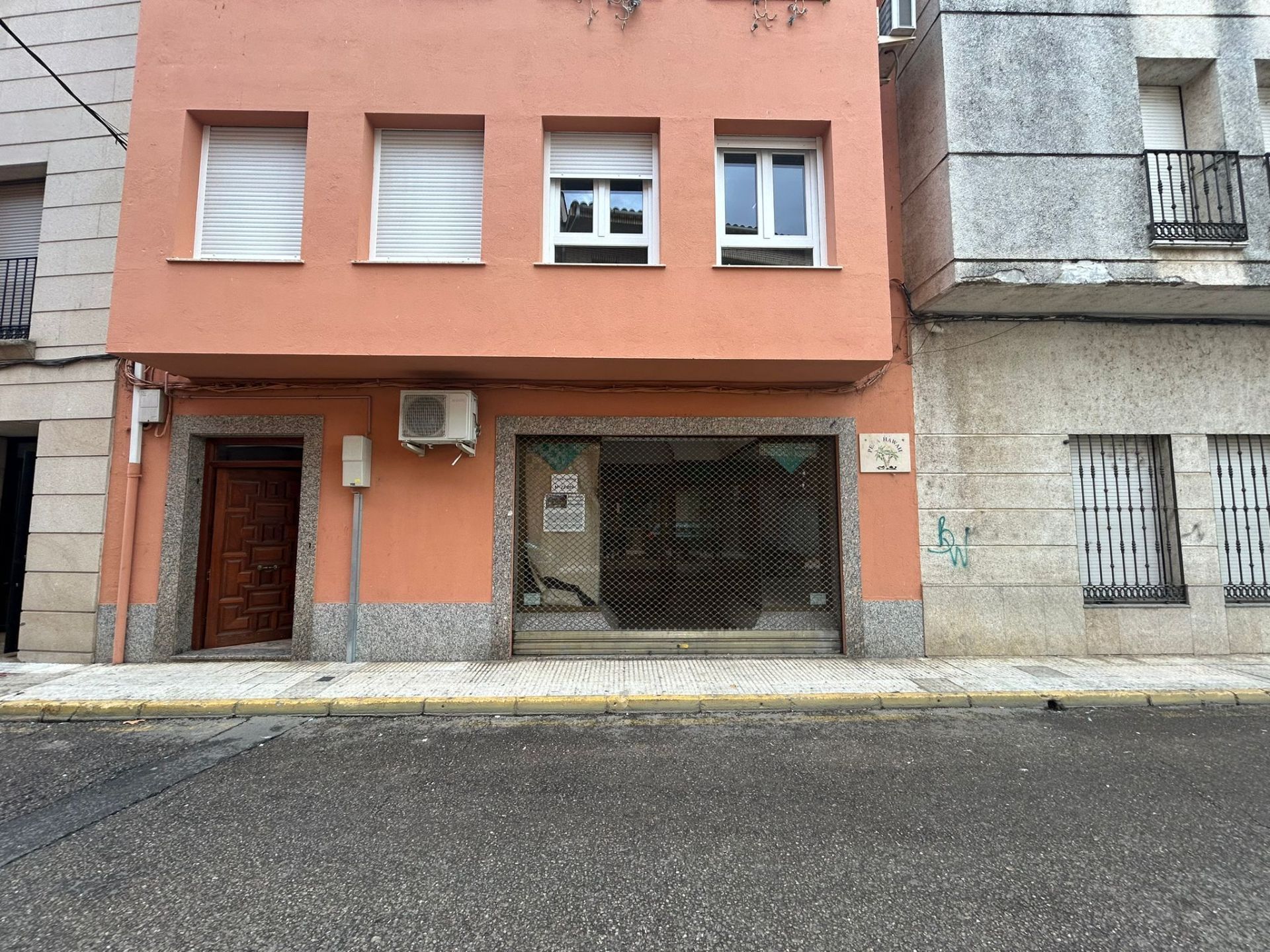 Vista exterior de Local de lloguer en Moraleja