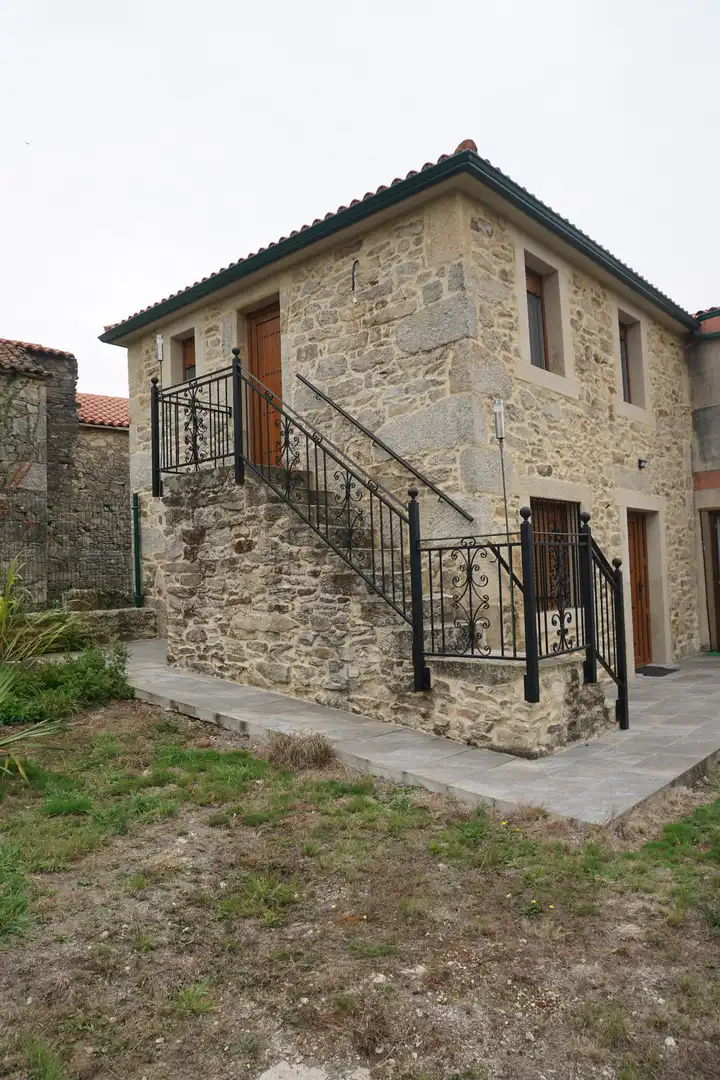 Vista exterior de Casa o xalet en venda en Palas de Rei amb Moblat