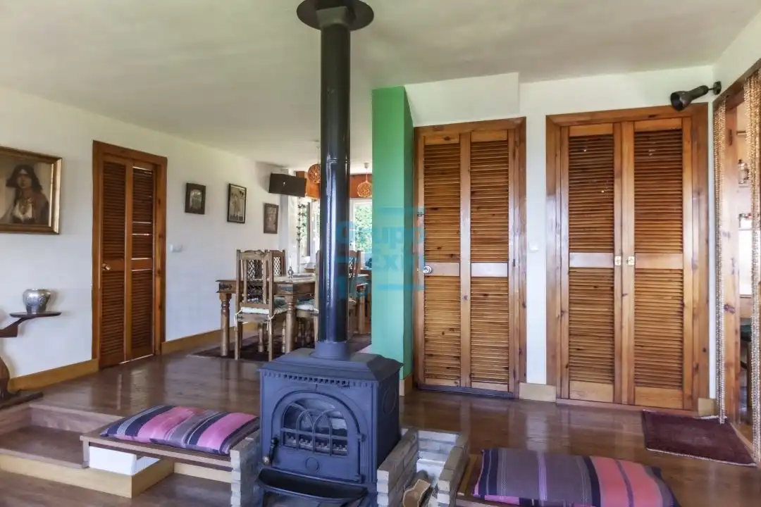 Casa o xalet en venda en Irun  amb Calefacció i Jardí privat