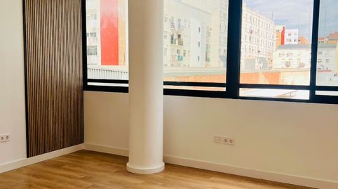 Foto 2 de Oficina en venta en Avinguda del Port, 189, Aiora, Valencia Capital