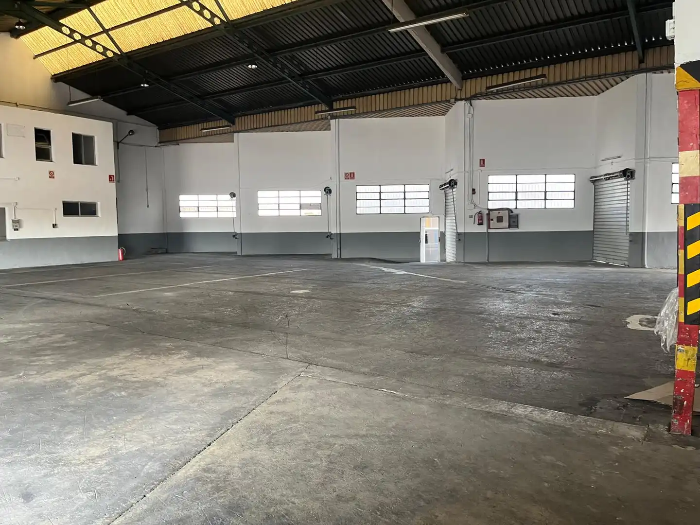 Industrial buildings for rent in Xirivella