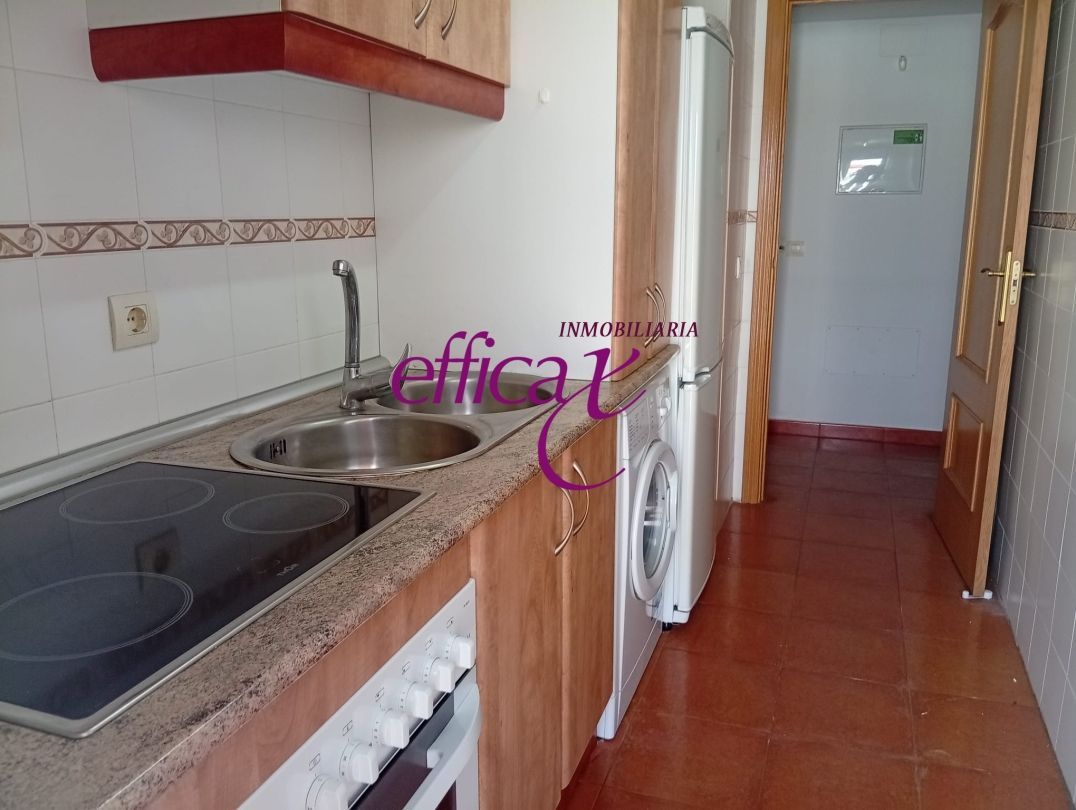 Küche von Wohnung zum verkauf in Santo Domingo-Caudilla mit Heizung, Abstellraum und Schwimmbad