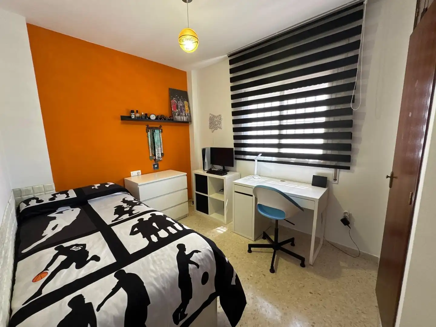 Bedroom of Detached homes for sale in Sanlúcar de Barrameda  with Air Conditioner and Storage room