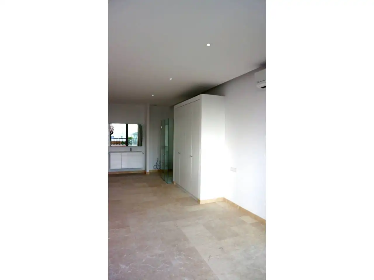 Apartamento de alquiler en  Palma de Mallorca con Aire acondicionado, Calefacción y Jardín privado