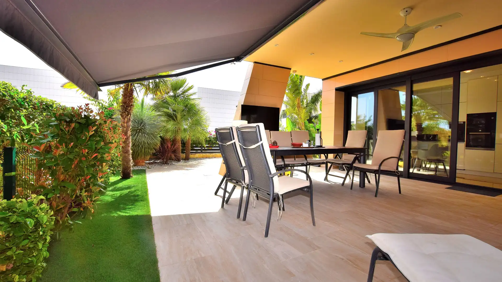 Terrace of Houses for sale in Cambrils  with Air Conditioner, Private garden and Parquet flooring