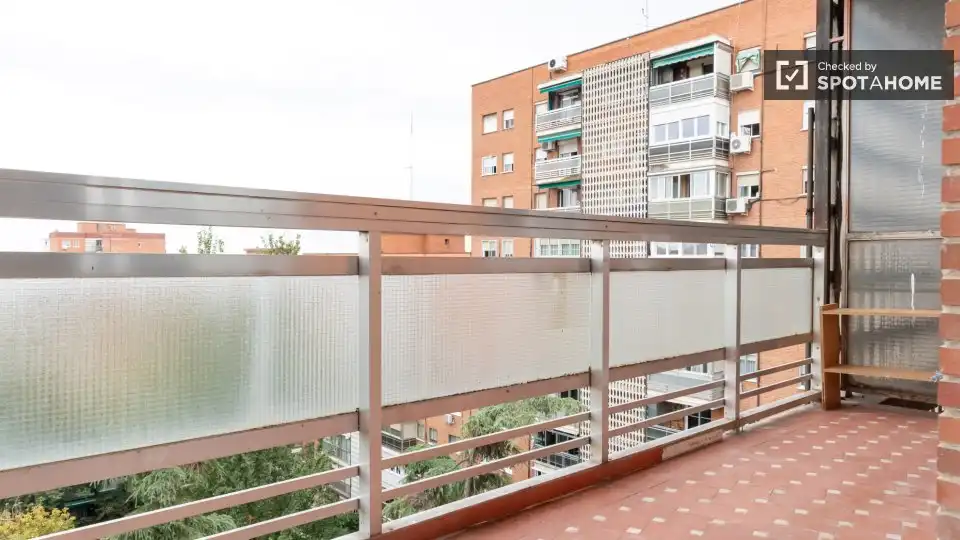 Room in Vista Alegre