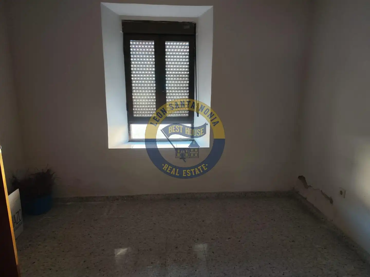 Casa o xalet en venda en Rioseco de Tapia amb Traster i Balcó