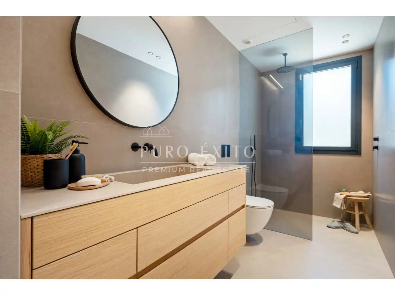 Bathroom of Houses for sale in Cambrils  with Air Conditioner, Private garden and Terrace