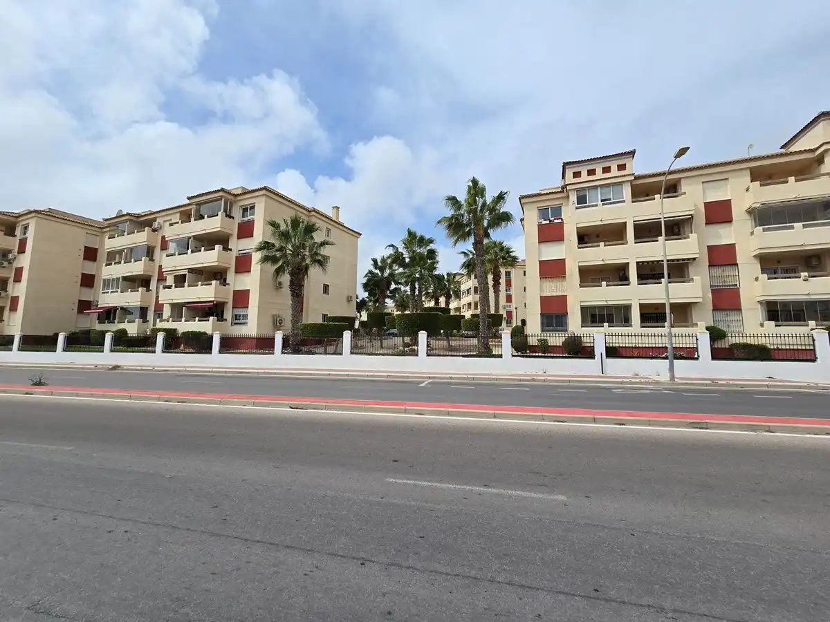 Exterior view of Apartments for sale in Orihuela  with Terrace and Community pool