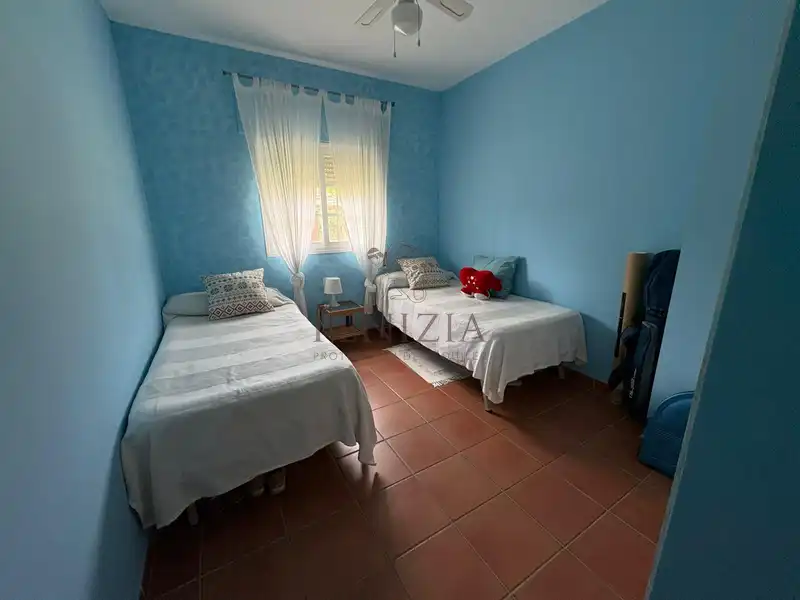 Bedroom of Houses for rent in El Puerto de Santa María  with Air Conditioner, Private garden and Storage room