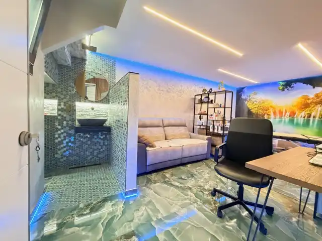 Houses for sale in Coslada  with Air Conditioner, Heating and Private garden