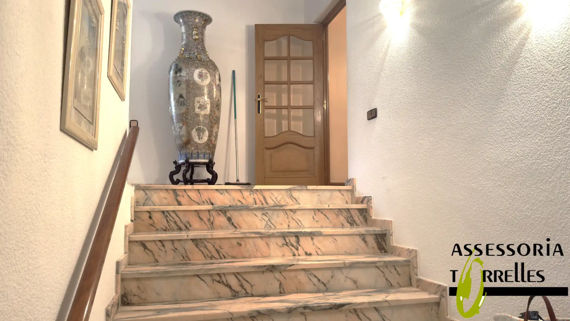 Villa mit Garten zum Verkauf in Torrelles de Llobregat, imagen 24