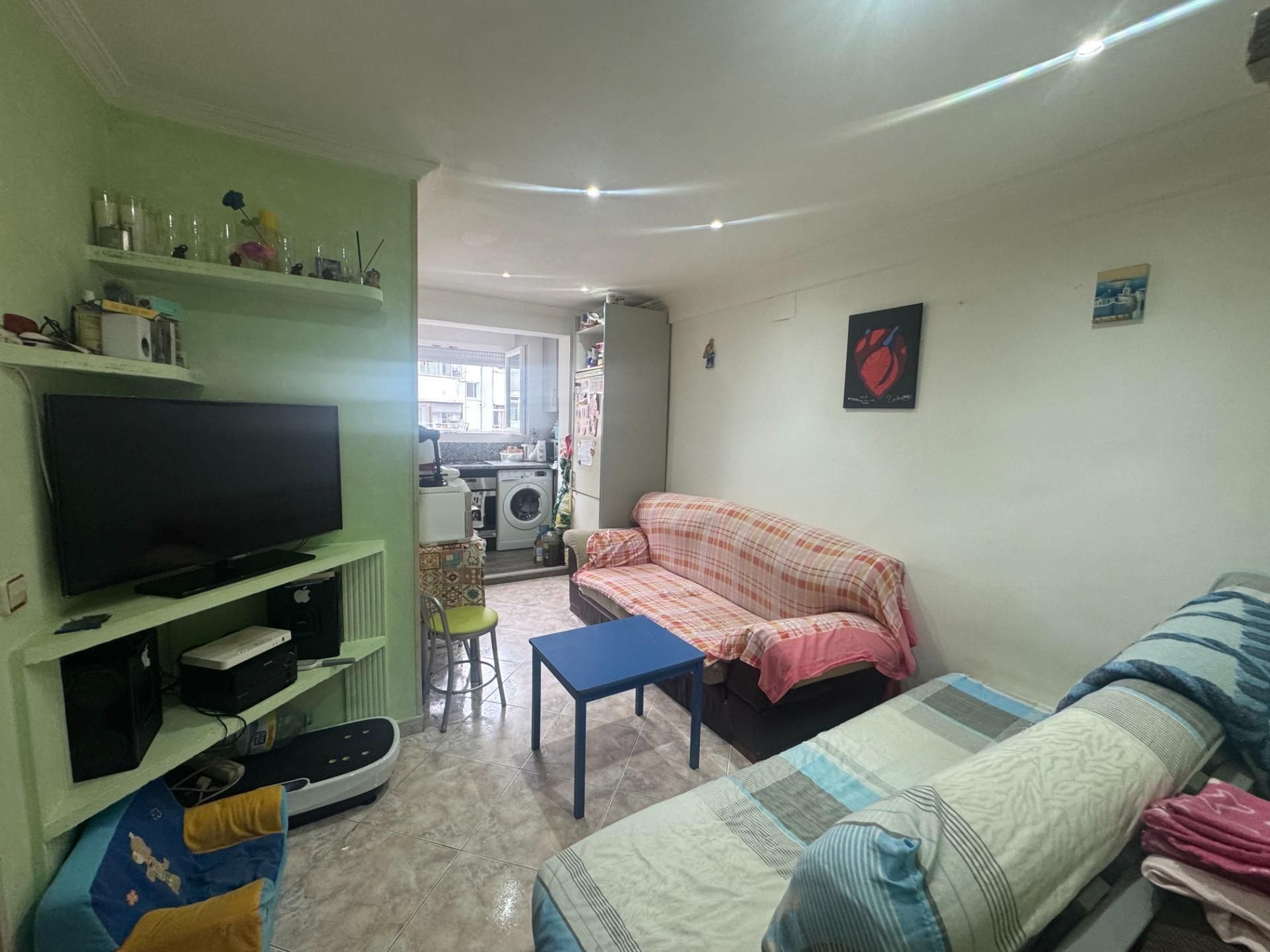 Living room of Flat for sale in  Madrid Capital  with Air Conditioner and Terrace