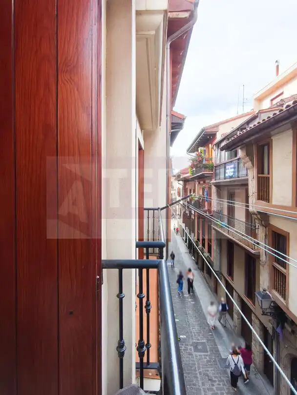 Balcony of Flat for sale in Errenteria  with Heating, Furnished and Balcony