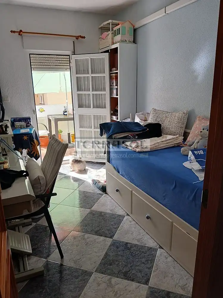 Apartamento con piscina en venta en Torre del Mar, imagen 11