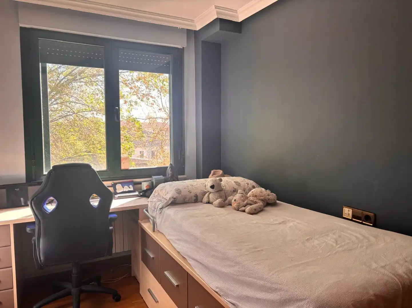 Schlafzimmer von Wohnung zum Verkauf in Salamanca mit Abstellraum