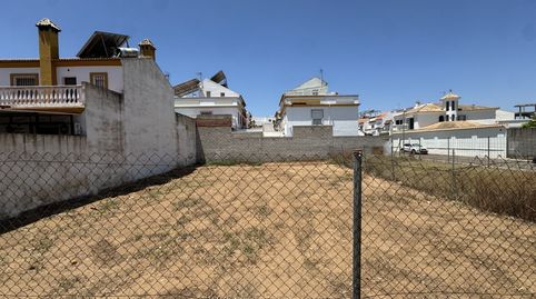 Solar urbano de 186 m² con posibilidad de adquirir hasta 372 m². Oportunidad de inversión