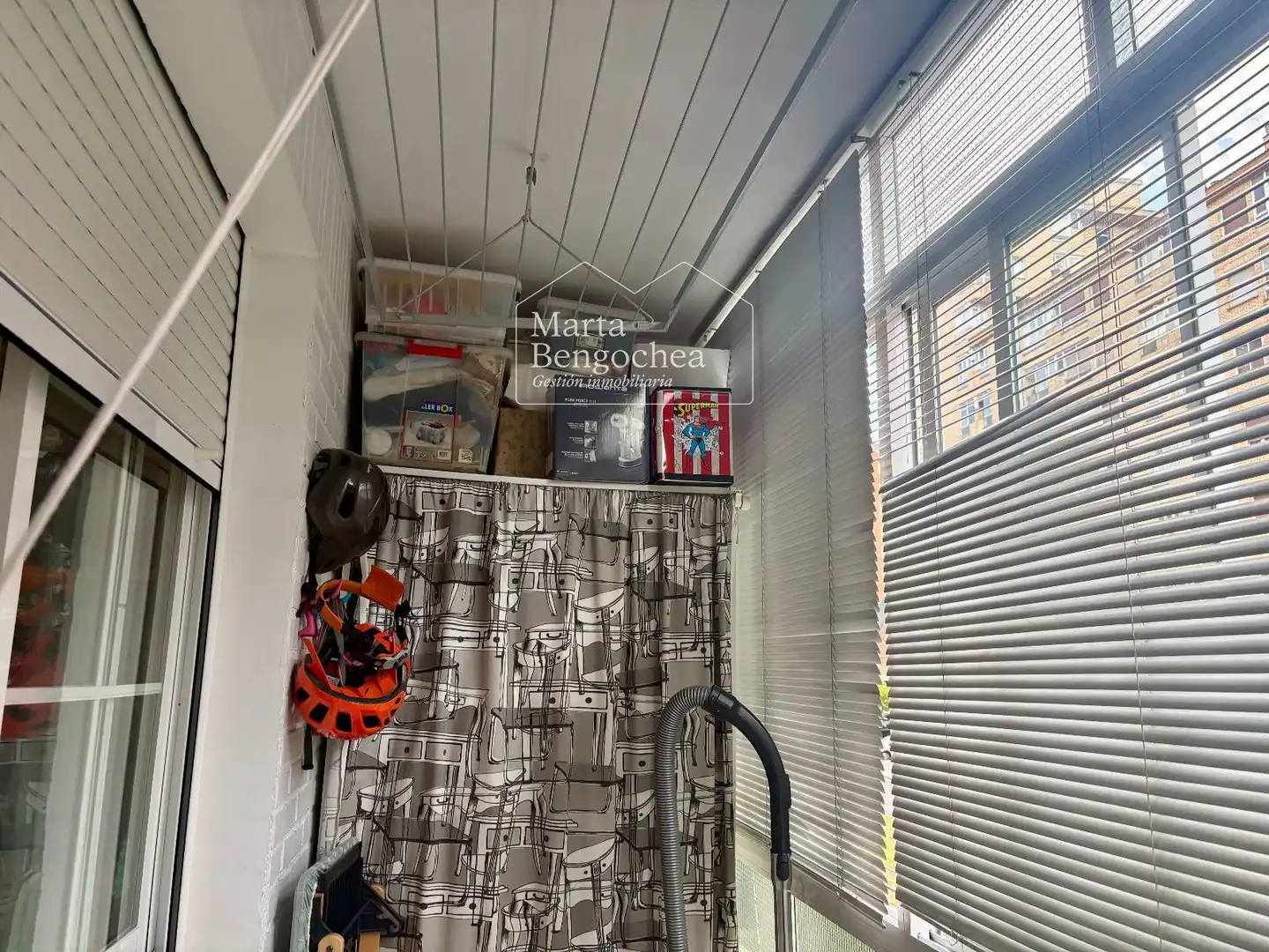 Terraza de Piso en venta en Vitoria - Gasteiz con Calefacción y Terraza
