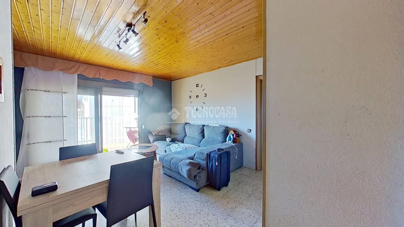 Living room of Flat for sale in Cerdanyola del Vallès  with Balcony