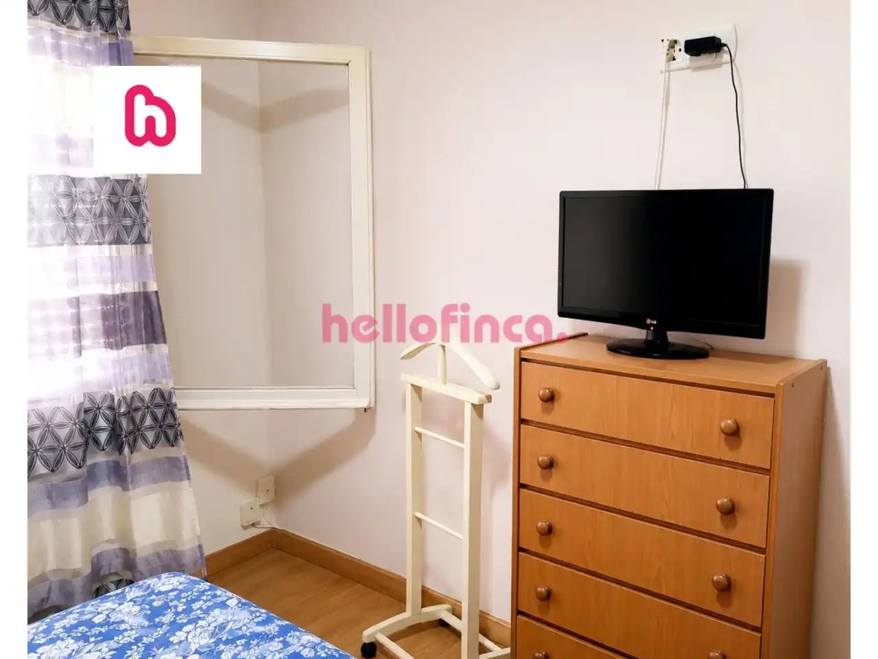 Habitación de Casa adosada en venta en Nord-oest