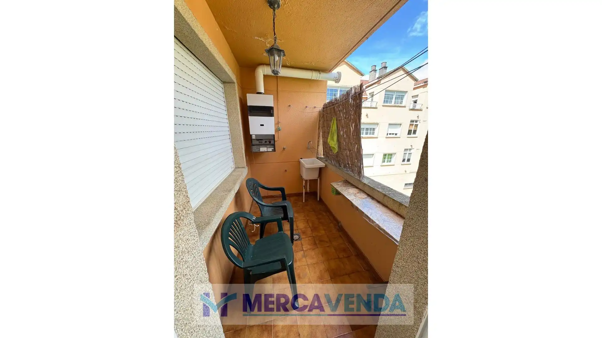Terraza de Piso en venta en Mondariz-Balneario con Calefacción, Jardín privado y Amueblado