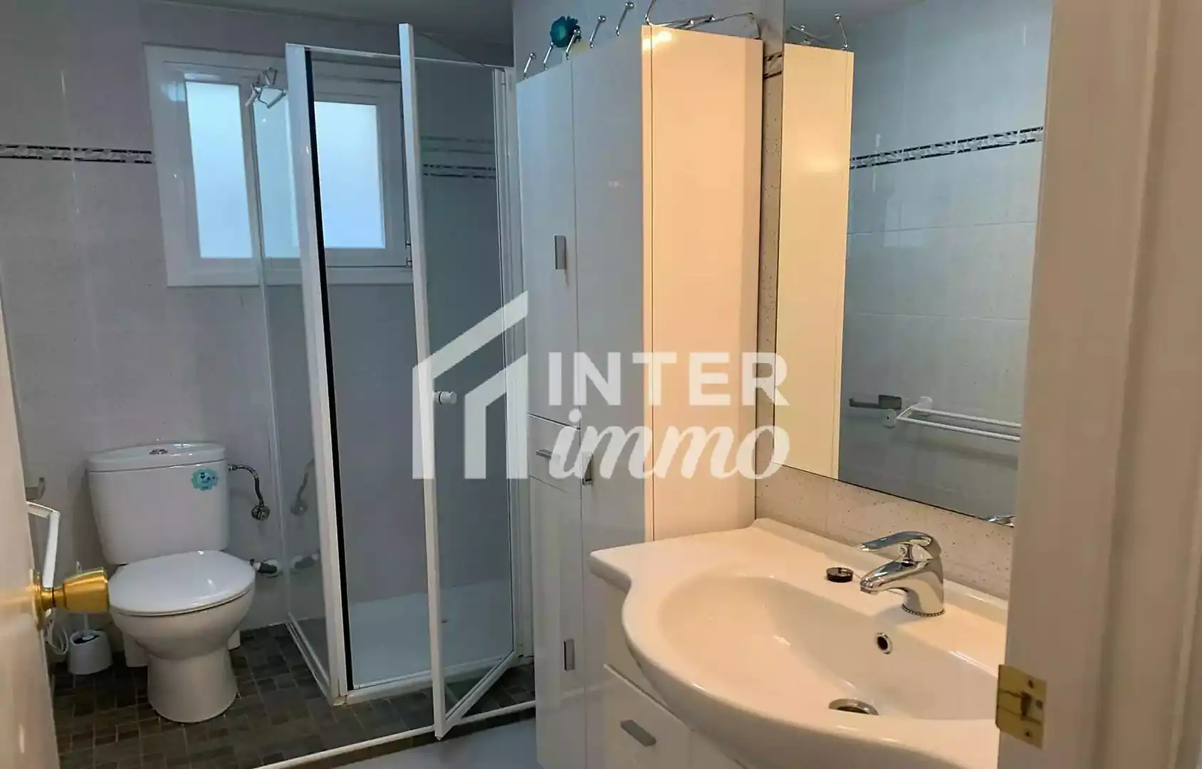 Bathroom of Flat for sale in Roses  with Air Conditioner, Terrace and Furnished