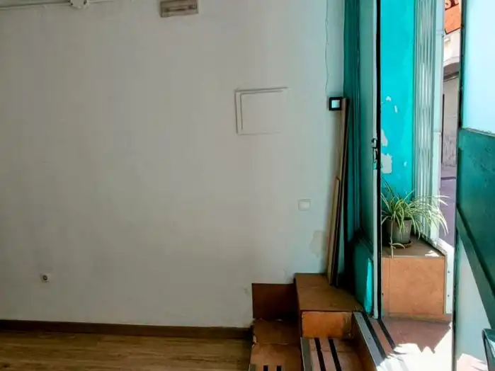 Local comercial de lloguer a Plaça 16, imagen 2