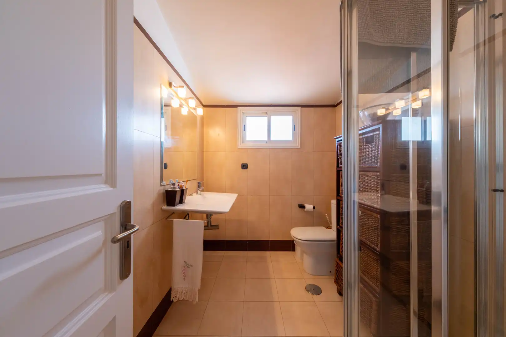 Bany de Casa o xalet en venda en Las Palmas de Gran Canaria amb Jardí privat, Terrassa i Traster