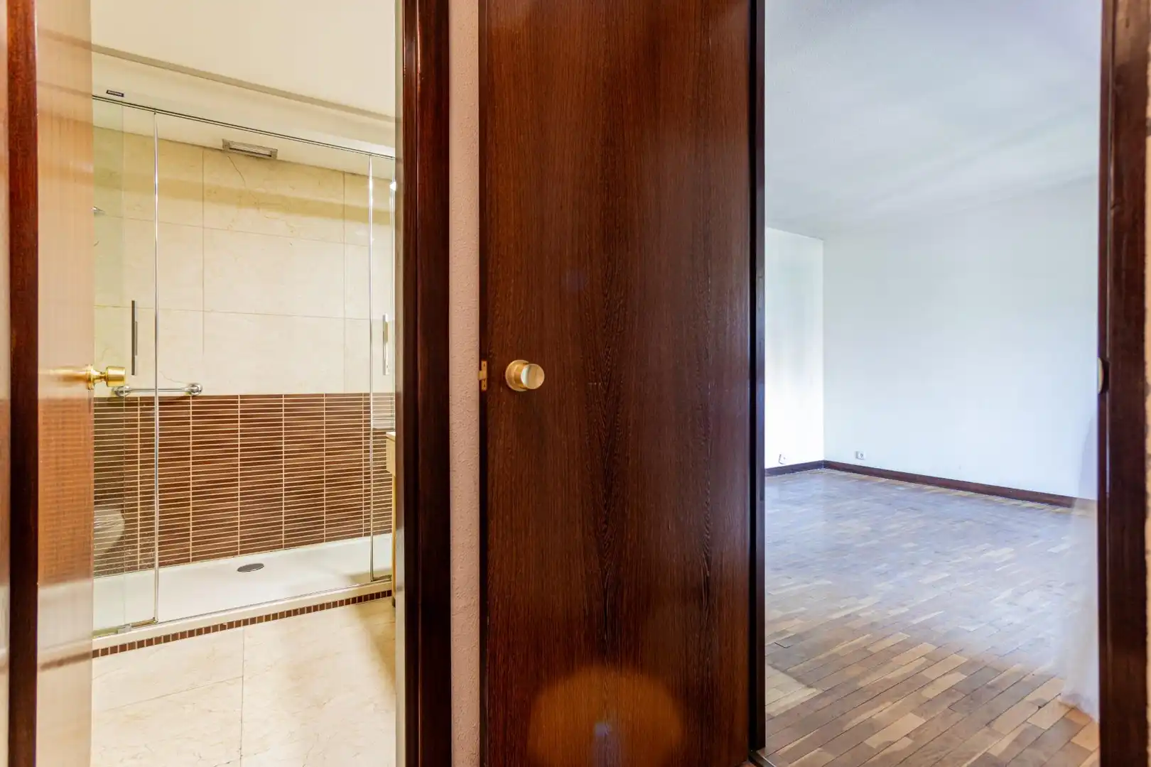 Flat for sale in Madrid  with Heating, Parquet flooring and Community pool