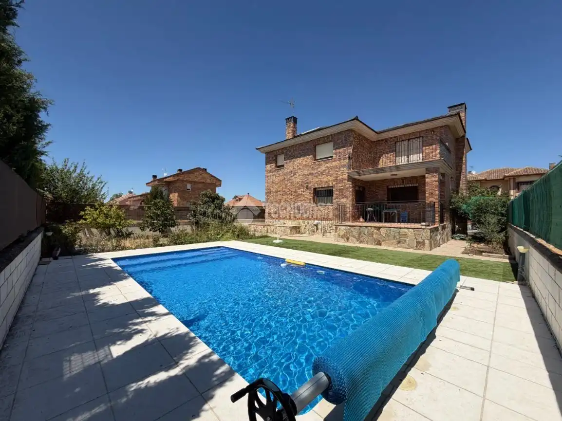 Casa amb piscina en venda a Valdetorres de Jarama, imagen 45