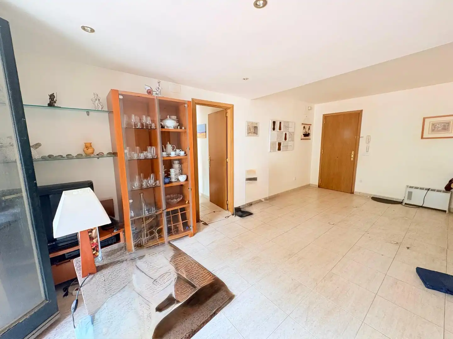 Flat with terrace for sale in Carrer Torrent de Can Magí, imagen 3